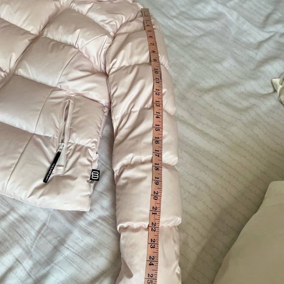 Aritzia Super Snug Super Puffer Jacket Liquid Shine in Mochi Pink Size S - Picture 5 of 15